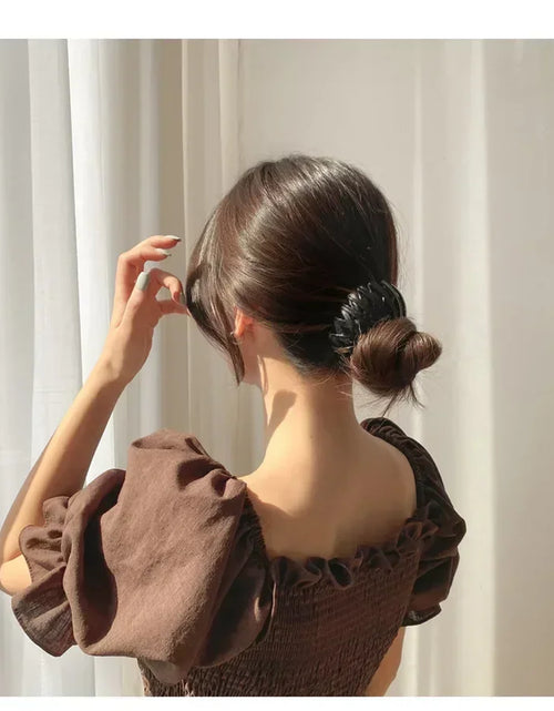 Load image into Gallery viewer, Ponytail Hair Rings Clips Hair Clips Women Bird Nest Shaped Hair Hairpin Simple Magic Lazy Braider Tool Women Hair Accessories
